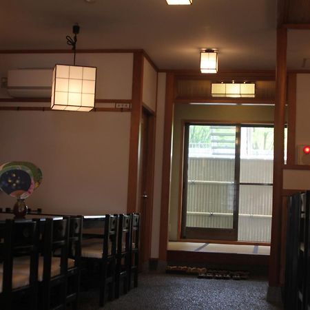 Hostel Shaq Bighouse Kanazawa Exterior foto